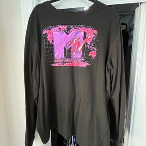 Men’s 2xl MTV long sleeve